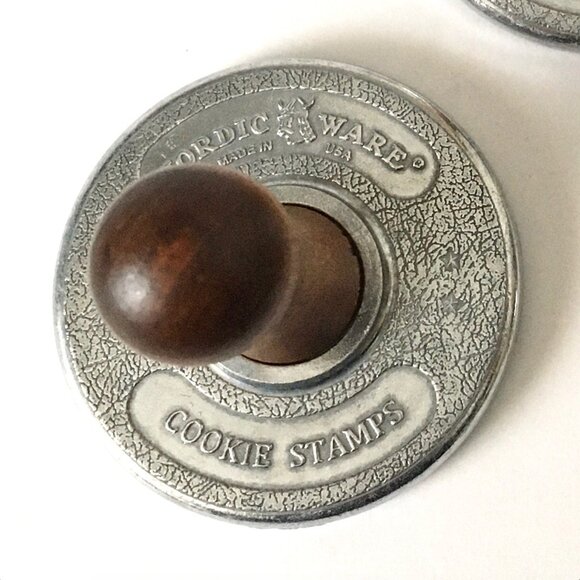 Set of 3 (Three) Nordic Ware Geo Cast Cookie Stamps Cutter Baking Press - Picture 5 of 15